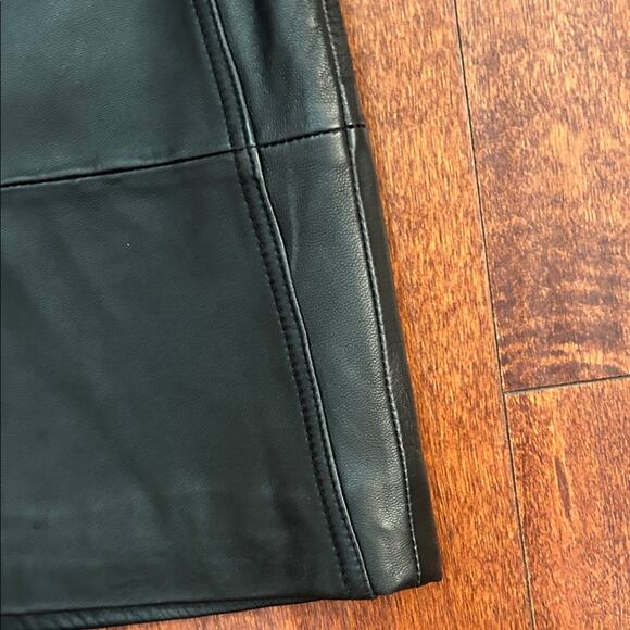 Vintage Uniform Petite John Paul Richard Lamb Leather Black Mini Skirt, Size 4 - Picture 4 of 8